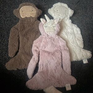 SLUMBERKINS bundle of 3 soft to touch yeti, big foot snuggler, unicorn snuggler